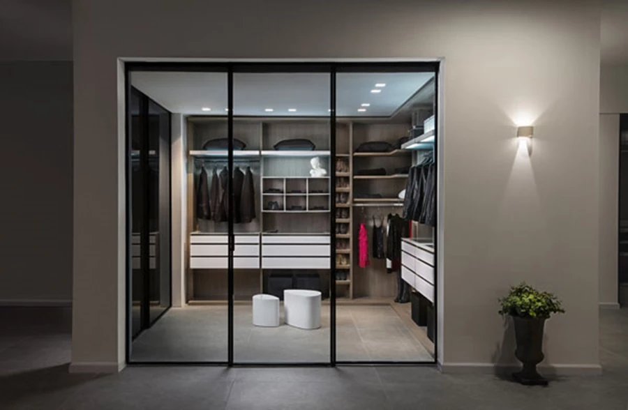 חדר הארונות