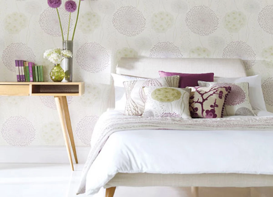 הכריות מעניקות מימד נוסף לחדר השינה