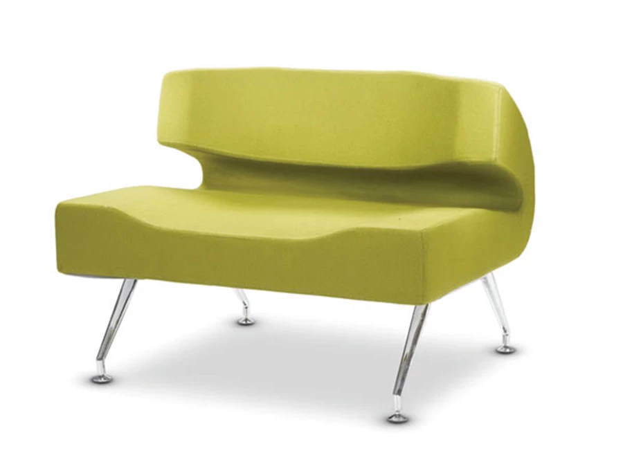 כורסה מתוך קולקציה בהשראת משחק המחשב פאקמן | רשת העיצוב IDdesign