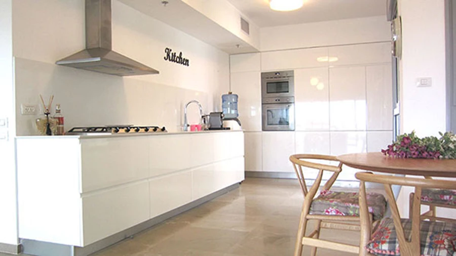 מטבח במגדלי אמן | צילום: אפרת שיין