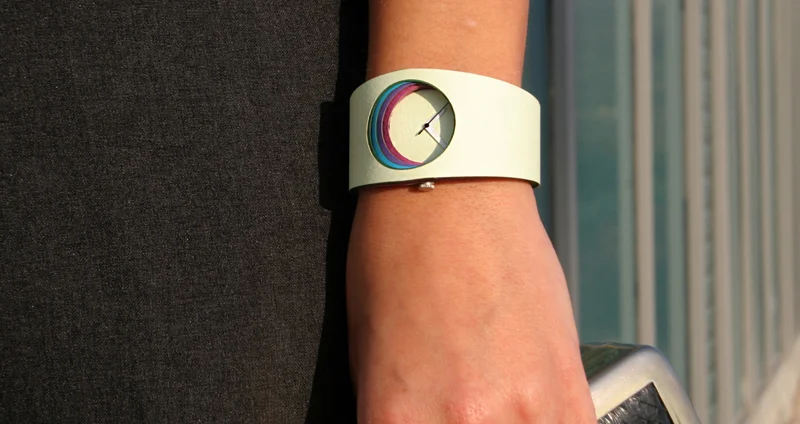 קרטון, נייר ומספריים