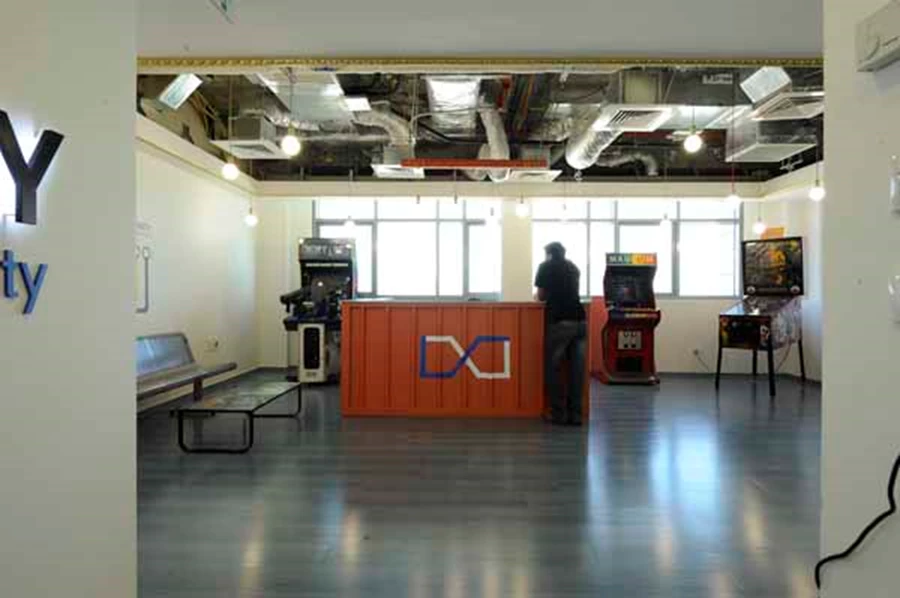 חלל המבואה שהורחב ע