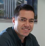 מבט לעבר, כאן ועכשיו