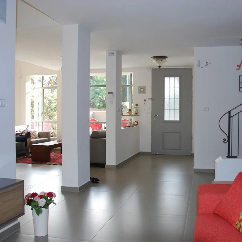 באנו חושך לגרש - האדריכלית והמעצבת שרון אברהם מספרת על הפרויקט האחרון שלה.