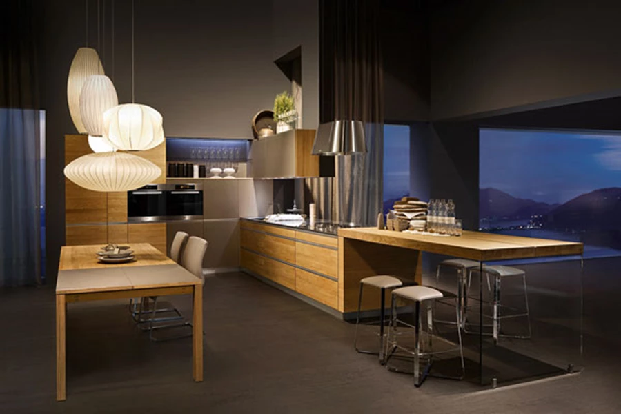 עיצוב מטבח עשוי מעץ אלון טבעי 