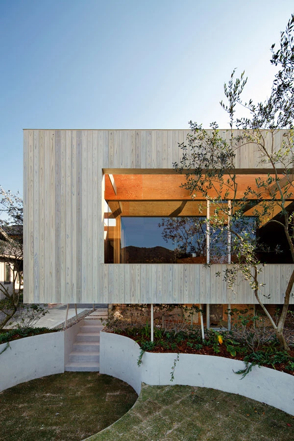 עיצוב בית פרטי- מה זה ישר בחוץ ועגול בפנים