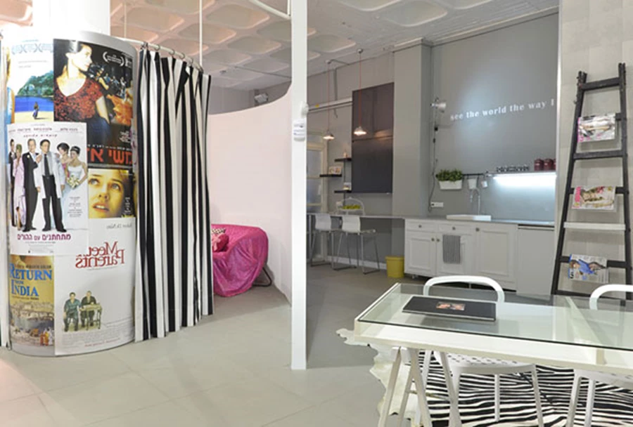 שקט מצלמים ,סטודיו לצילום