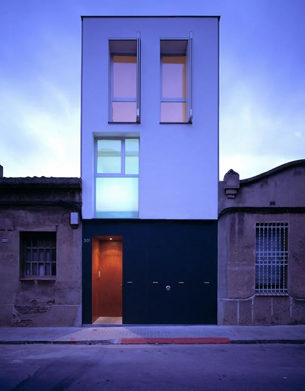 תכנון בתים במגרשים צרים