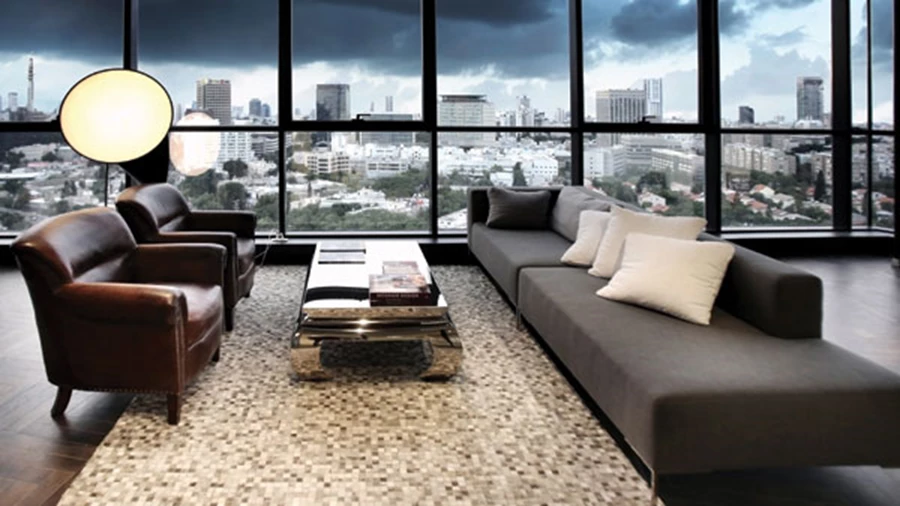 עיצוב משרד בקומה גבוהה עם נוף מרהיב