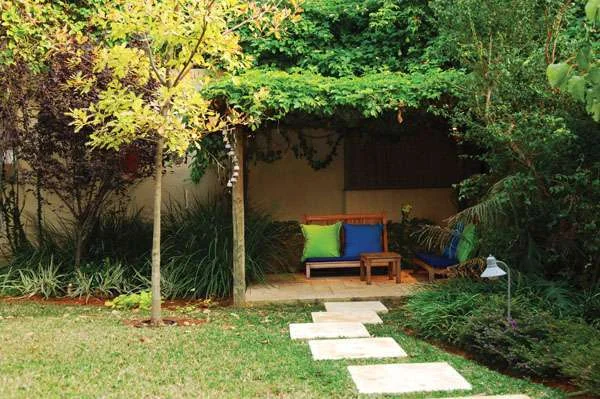 ליהנות מהסתיו באמצעות עיצוב גינה מושכל