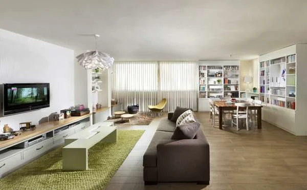 עיצוב דירה בתל אביב - מן הכבד אל הקל