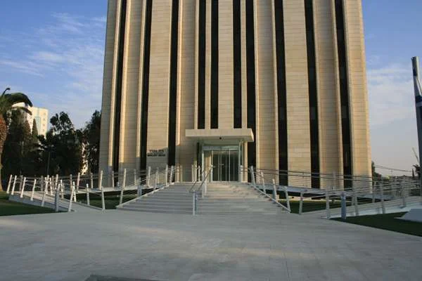 שיפוץ ירוק במבנה משרדים בבאר שבע