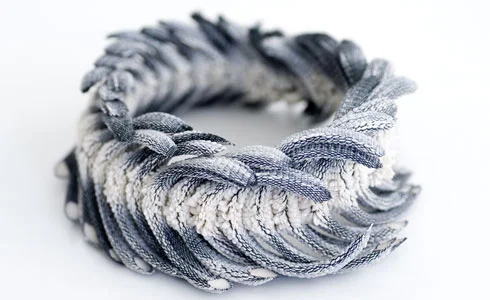 Si -51 - צורי גואטה, תערוכה