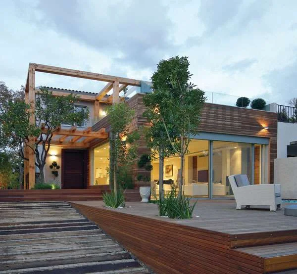 שילובי חומרים בעיצוב בית פרטי