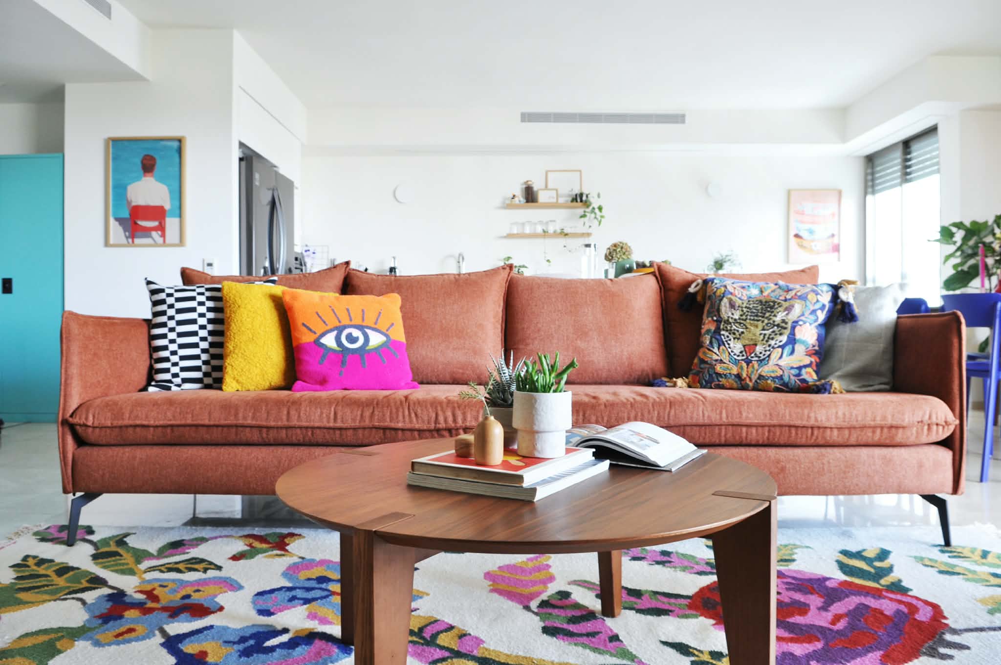 המלחמה על השטיח: למה מה שנראה מיותר הוא חובה עבור המעצב?