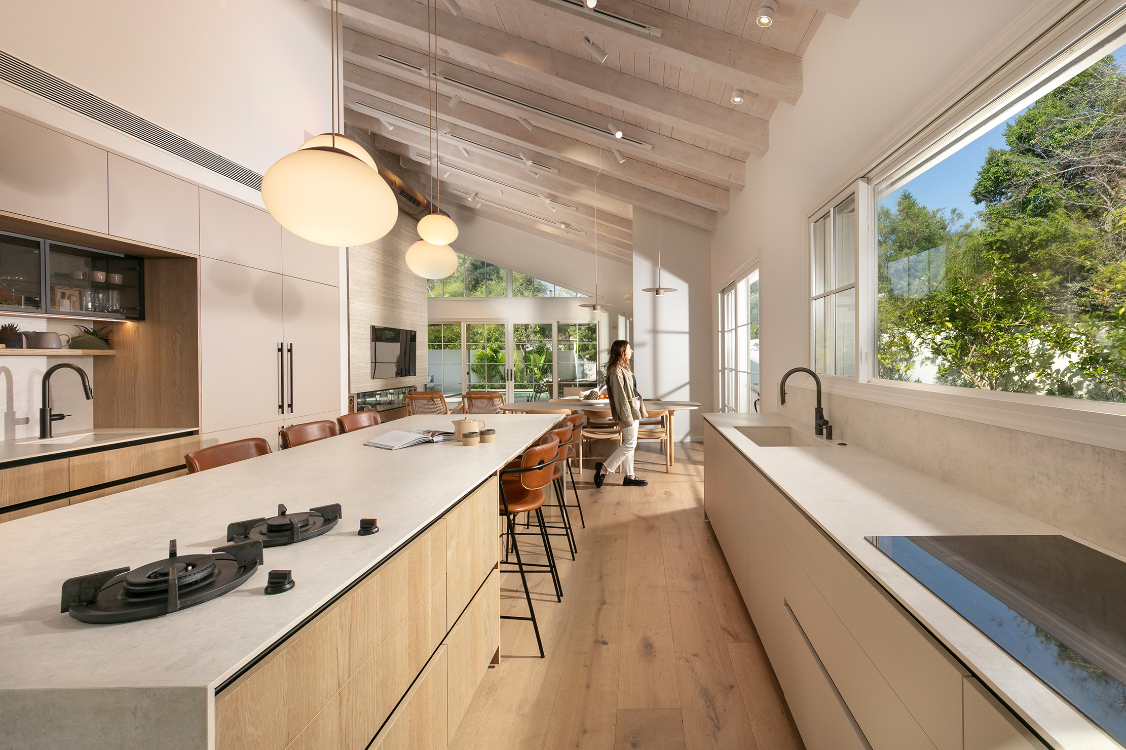 האדריכל רון שפיגל משרטט מחדש את המושג "אדריכל שירות" - וחושף את הבית שהפך ליצירה ייחודית 