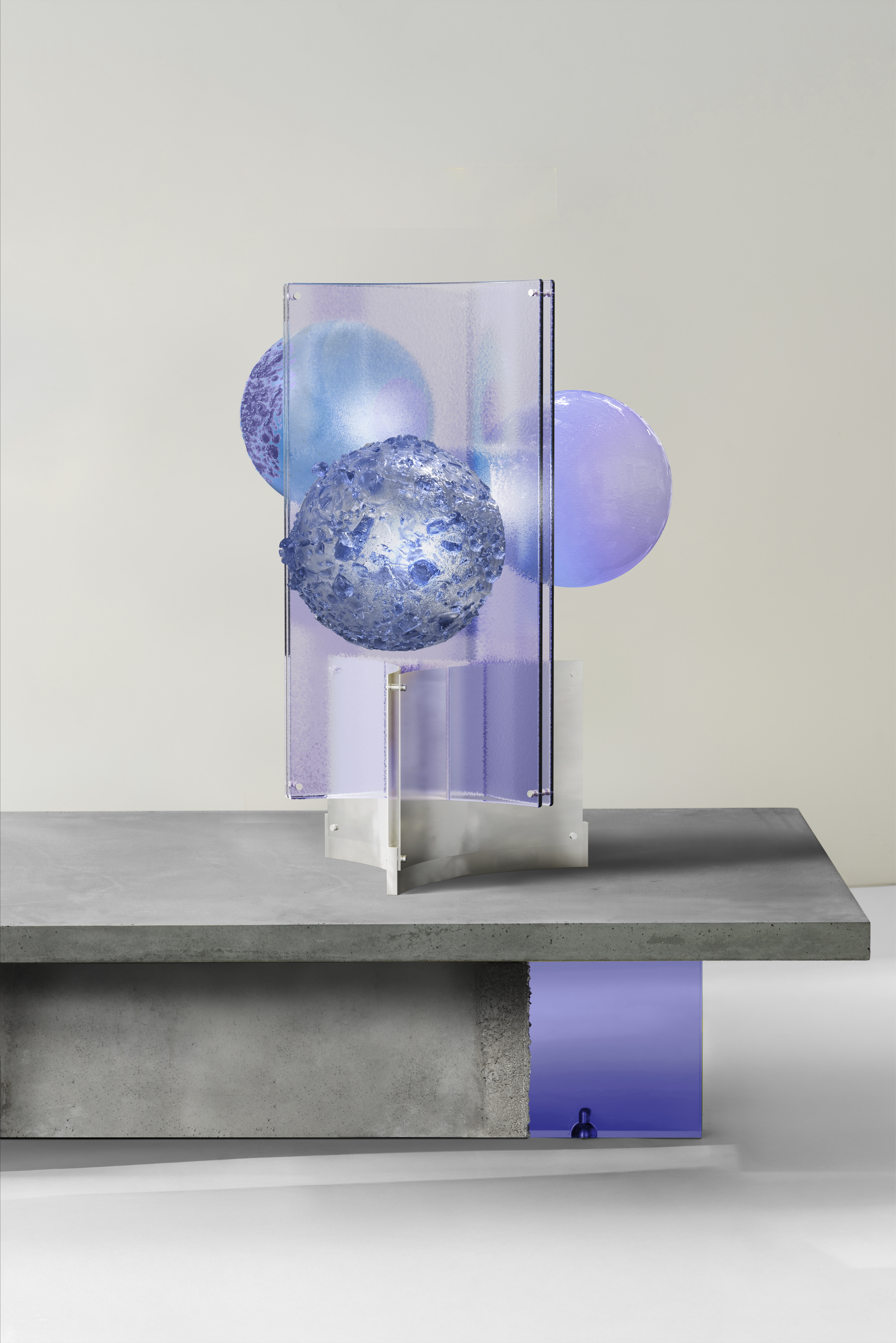  מנורת Soffio בזכוכית מורנו, פרי שיתוף פעולה בין בית הזכוכית האיטלקי סלוויאטי לסטודיו דראגה ואאורל. המנורה תוצג השבוע בתערוכת Salone Raritas ביריד הריהוט של מילאנו