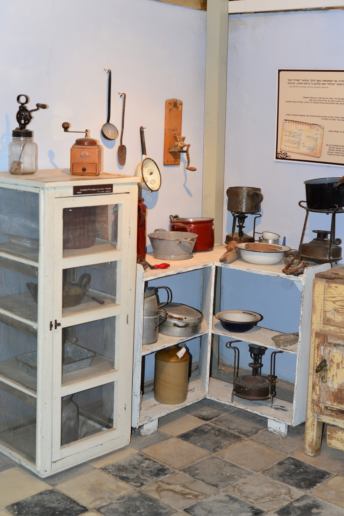 פינת המטבח בצריף סברדלוב