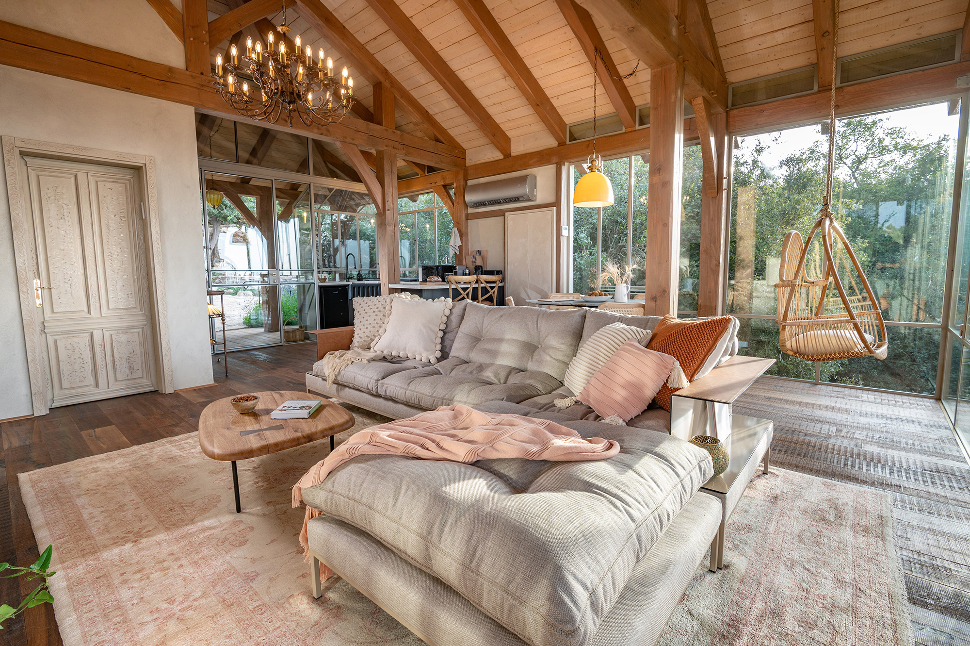 חלל קטן עם תחושת חופש