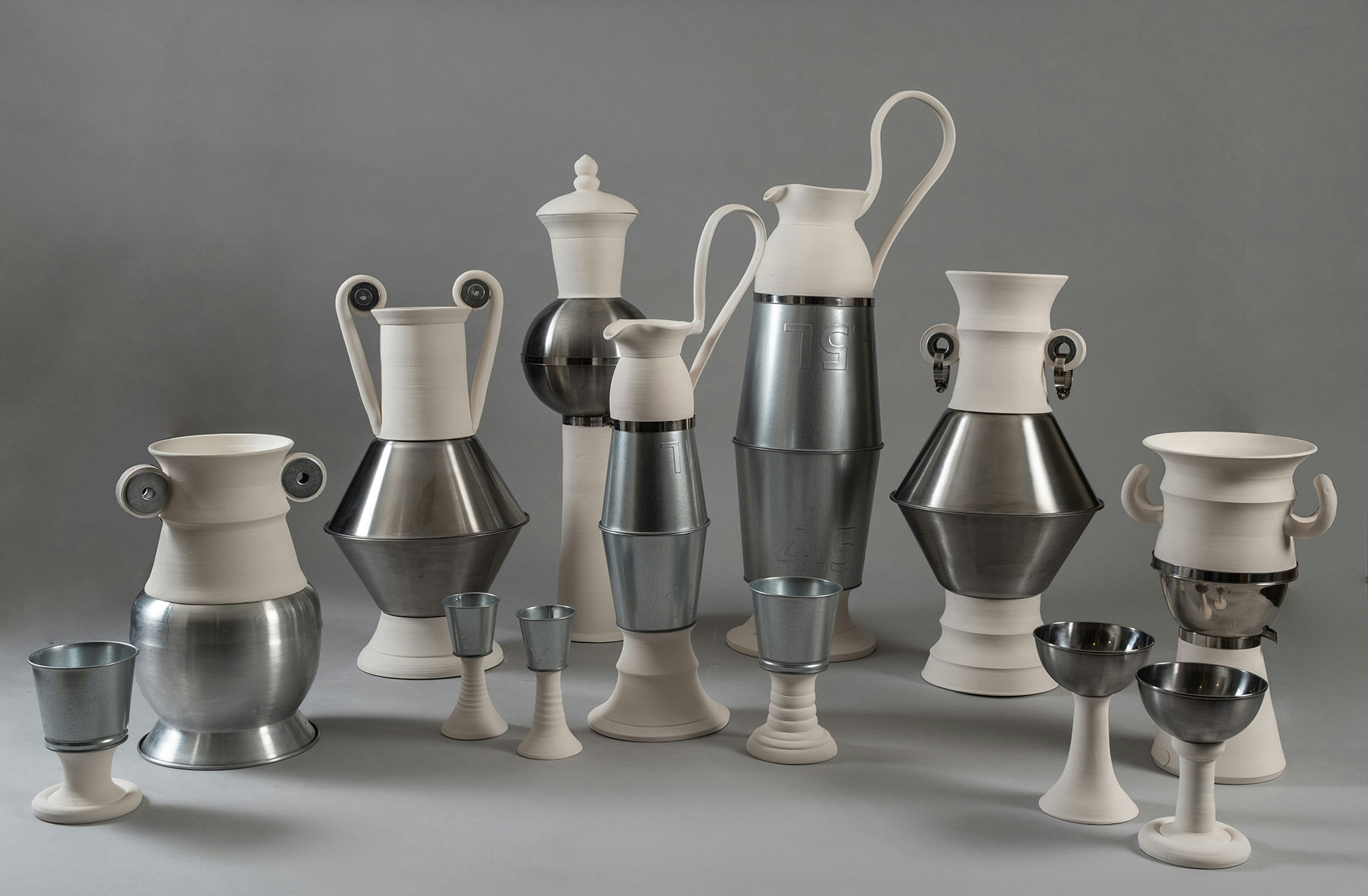 יעל נובק (נ 1949) סימפוסיון בין הזמנים (2025)