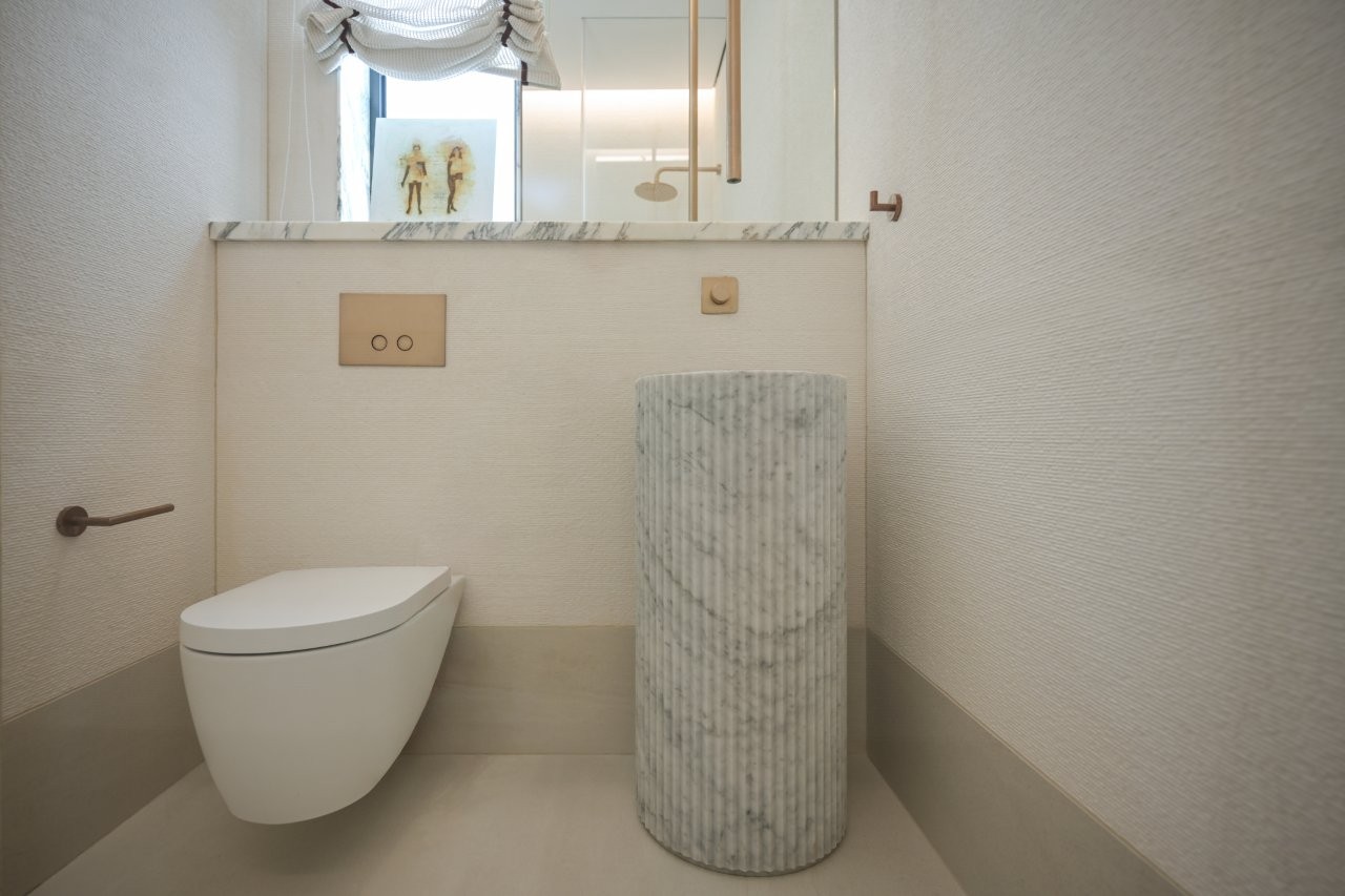 סיון אסקיו, עיצוב: אושיר אסבן, באדיבות ELLA DECOR 