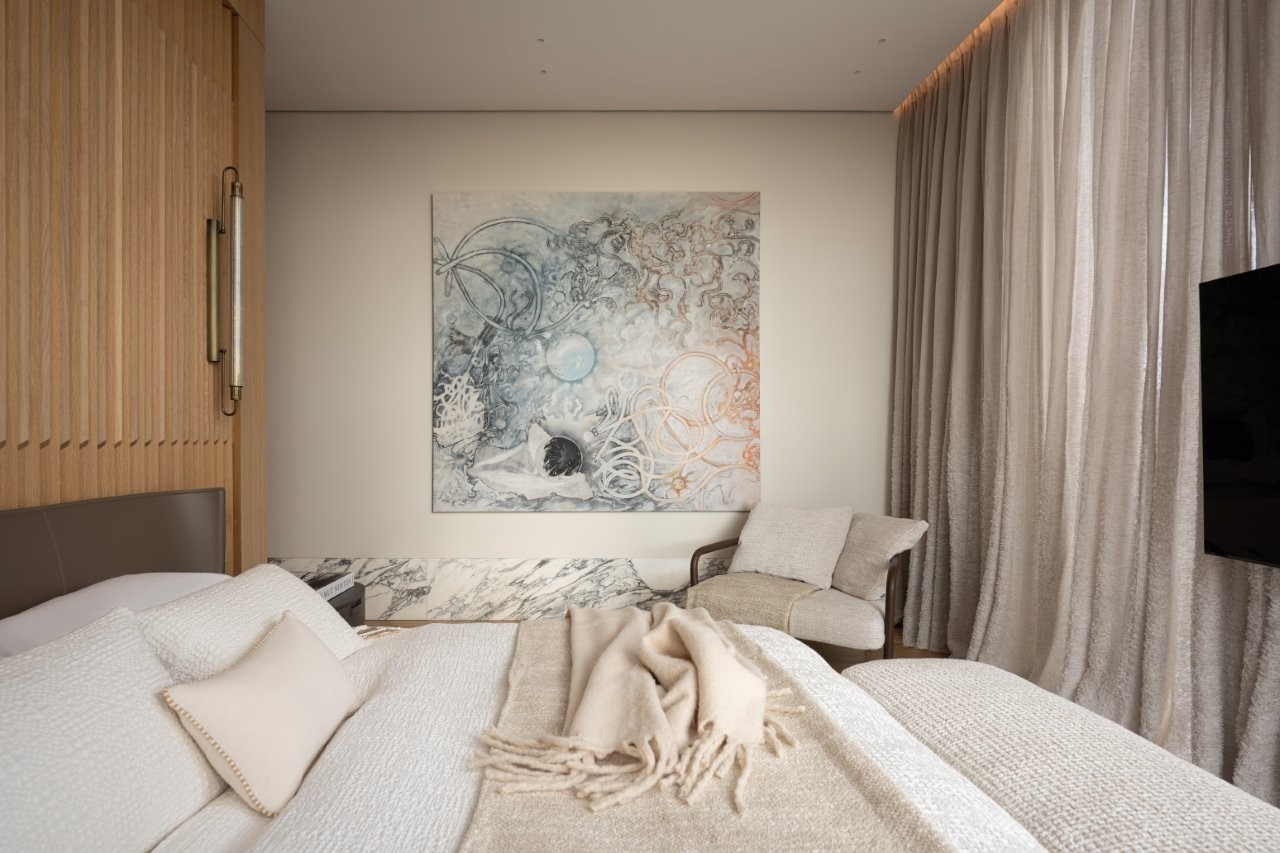 סיון אסקיו, עיצוב: אושיר אסבן, באדיבות ELLA DECOR 