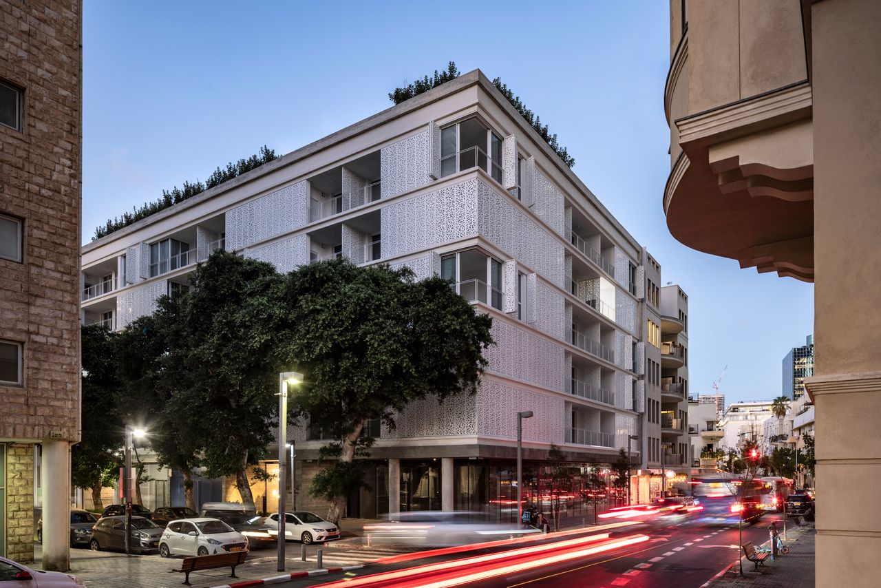 עמית גירון, תכנון: פיצו קדם אדריכלים בשיתוףSO Architects. הפרויקט: בית מגורים ברחוב אחד העם, תל אביב 