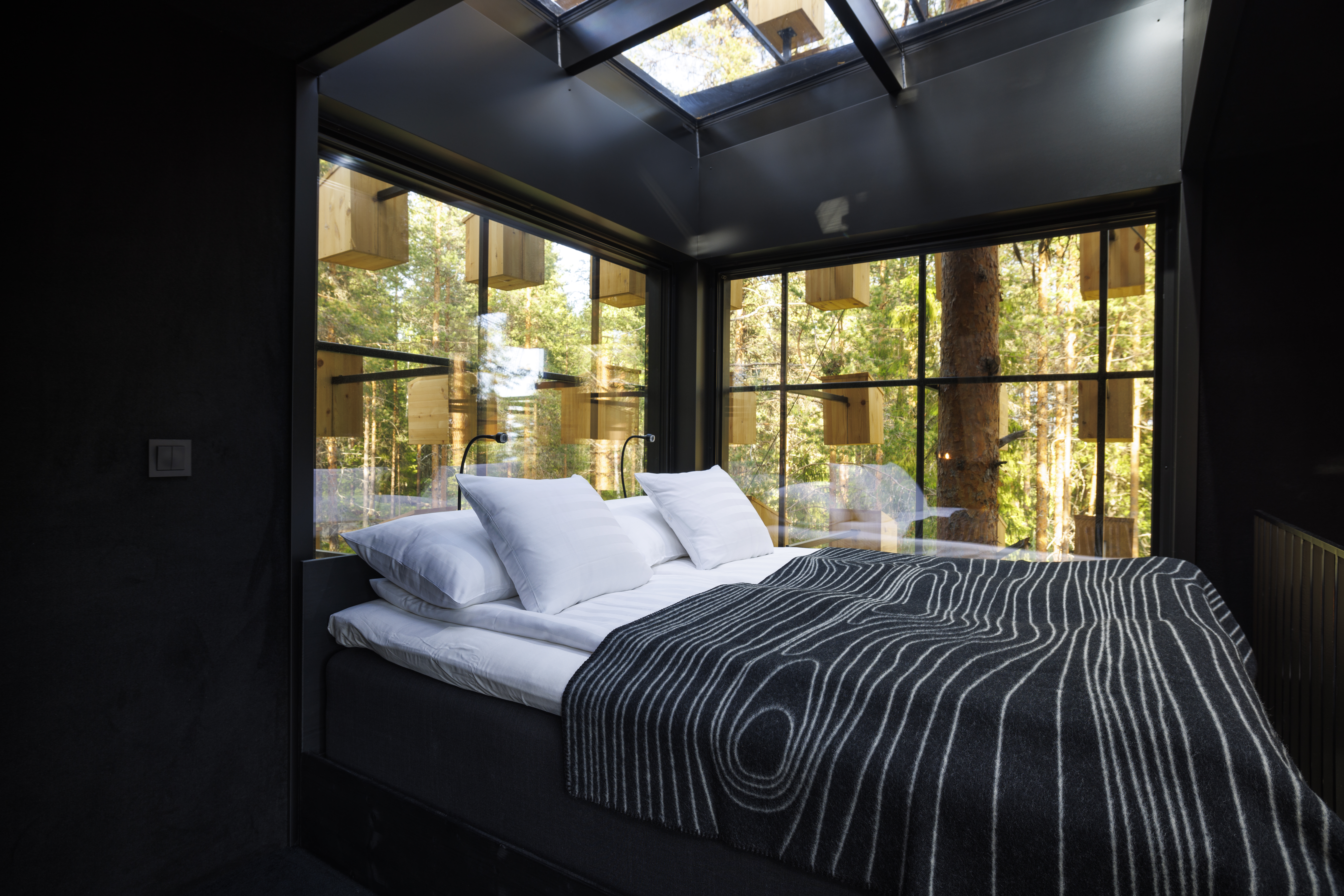 באדיבות Treehotel. הביוספרה מבפנים