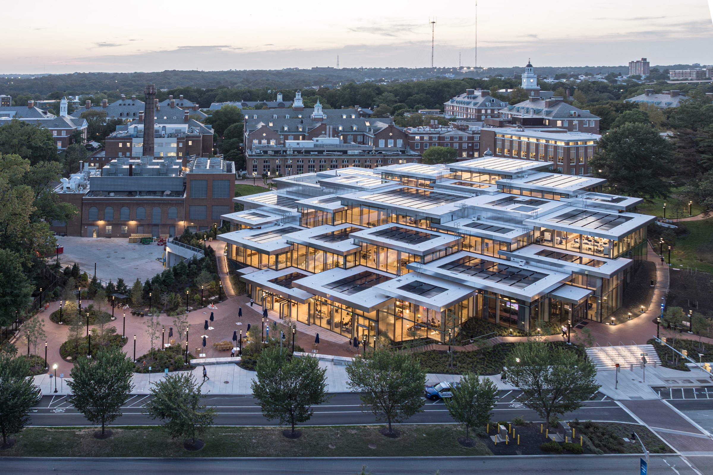  Bloomberg Student Center, Johns Hopkins University © Laurian Ghinitoiu