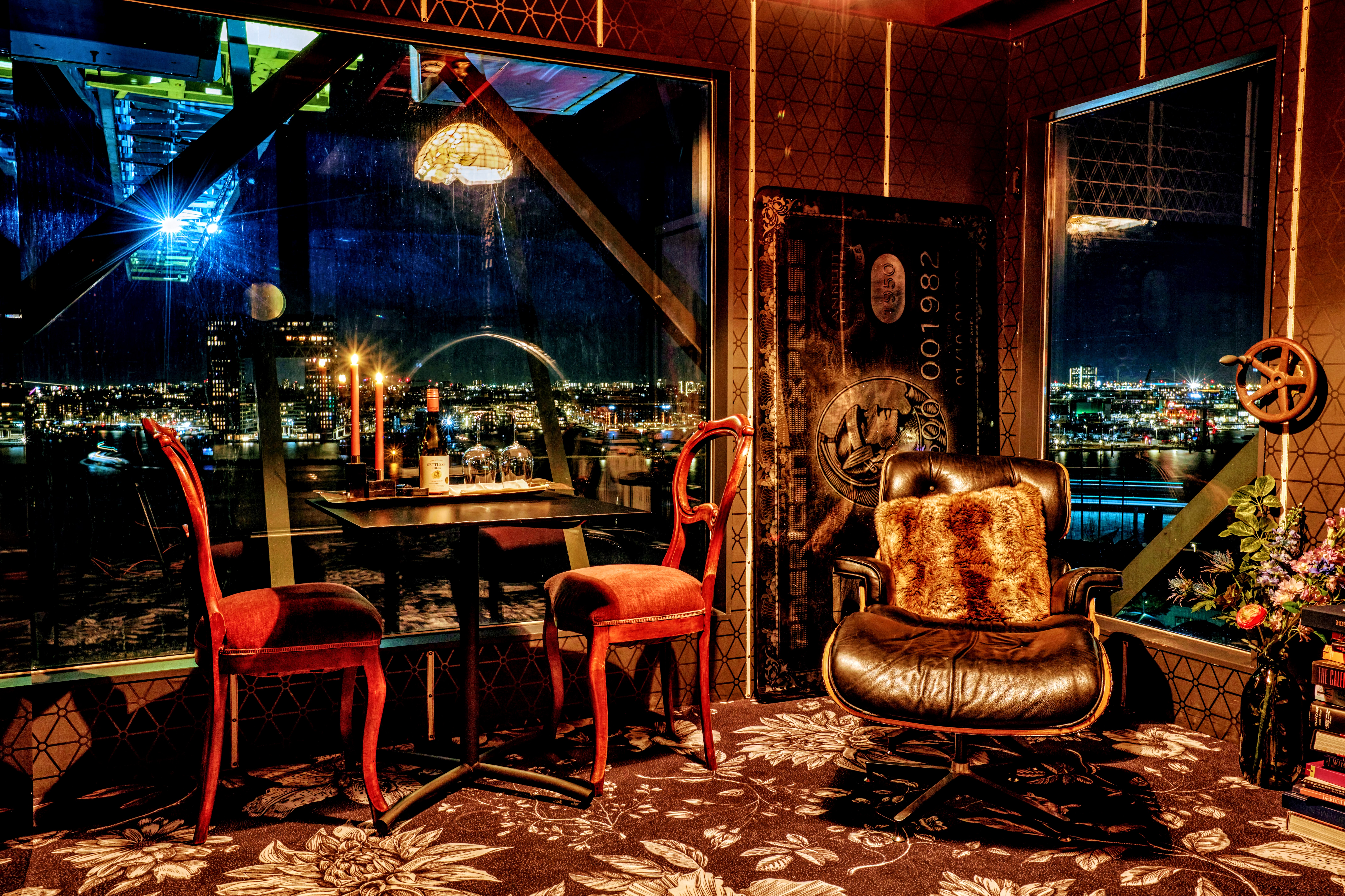חוויה ייחודית. צילום באדיבות Faralda Crane Hotel