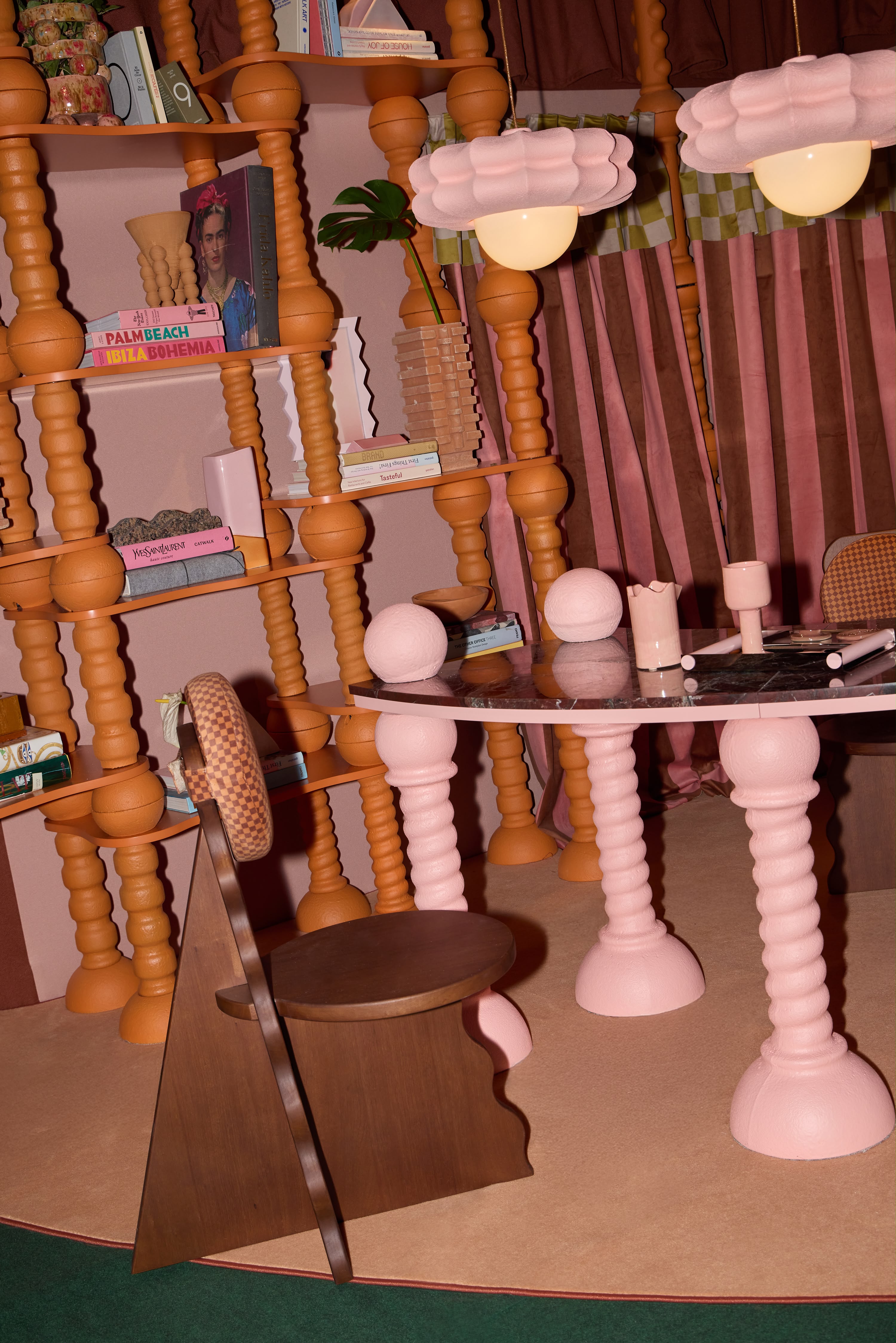 צילום: Sonia Sabnani | מבט מתוך ההתקנה Feel the Shift של מאסקספאסיו ב-Maison&Objet, פריז 2026