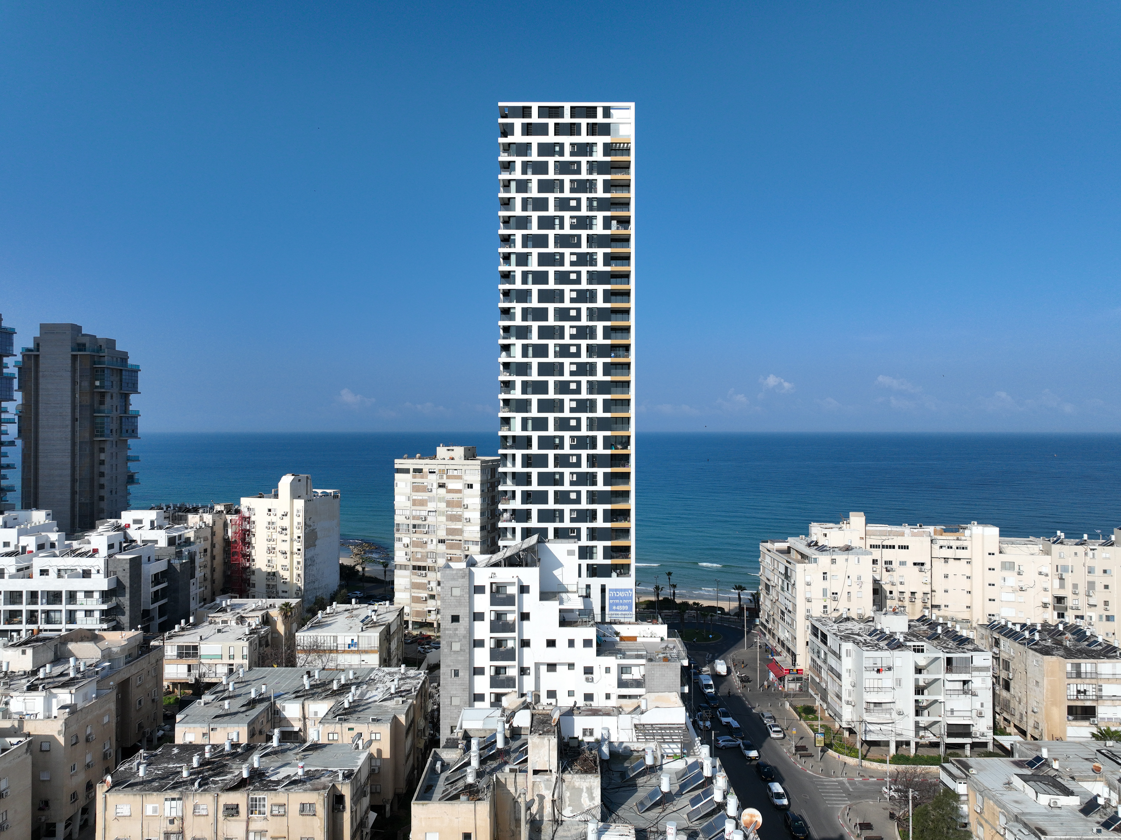 התחדשות עירונית, פרוייקט רוטשילד 2 בת ים, אדריכלות: אורבך הלוי, צילום: עוזי פורת 