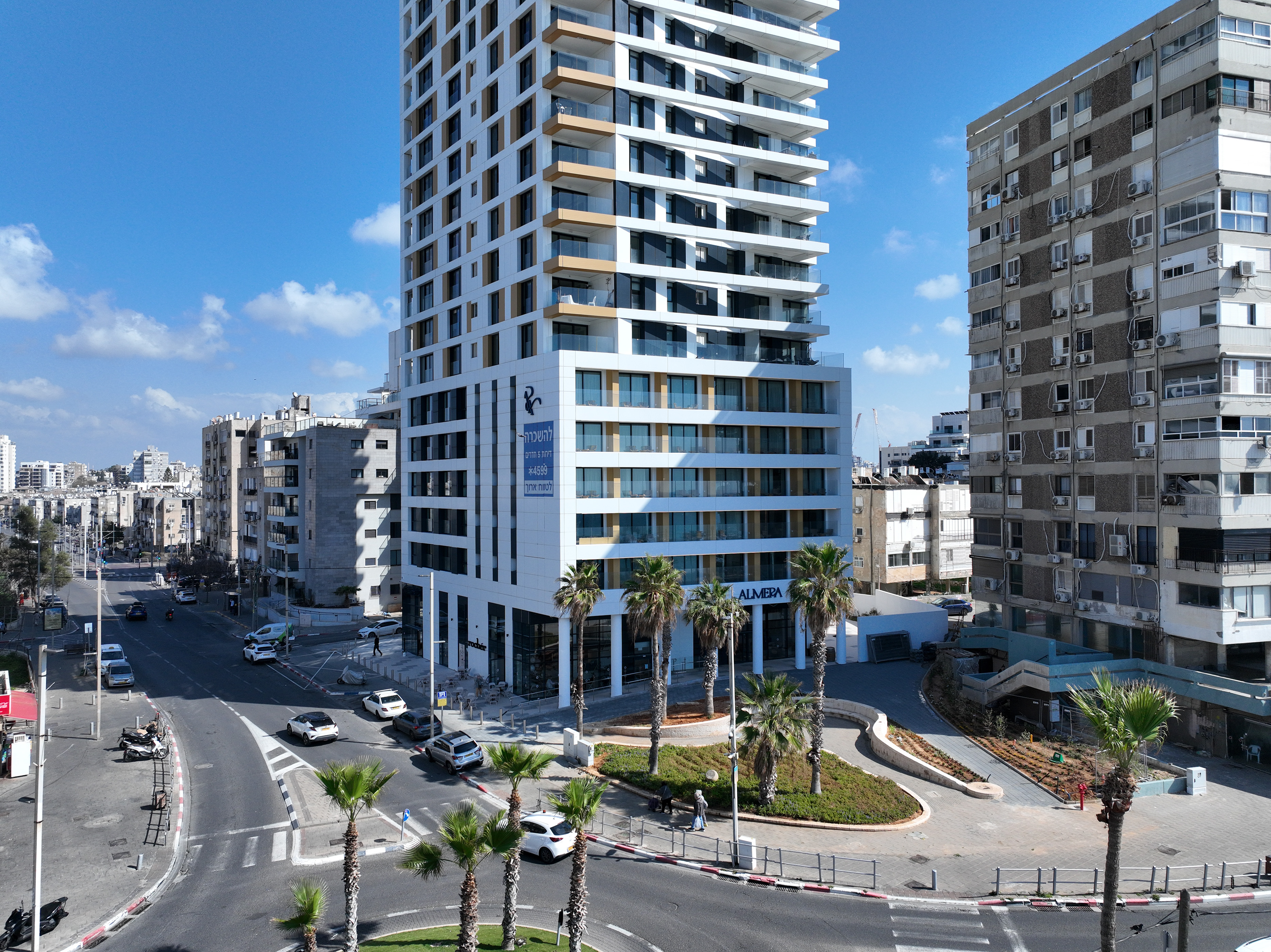 התחדשות עירונית, פרוייקט רוטשילד 2 בת ים, אדריכלות: אורבך הלוי, צילום: עוזי פורת 