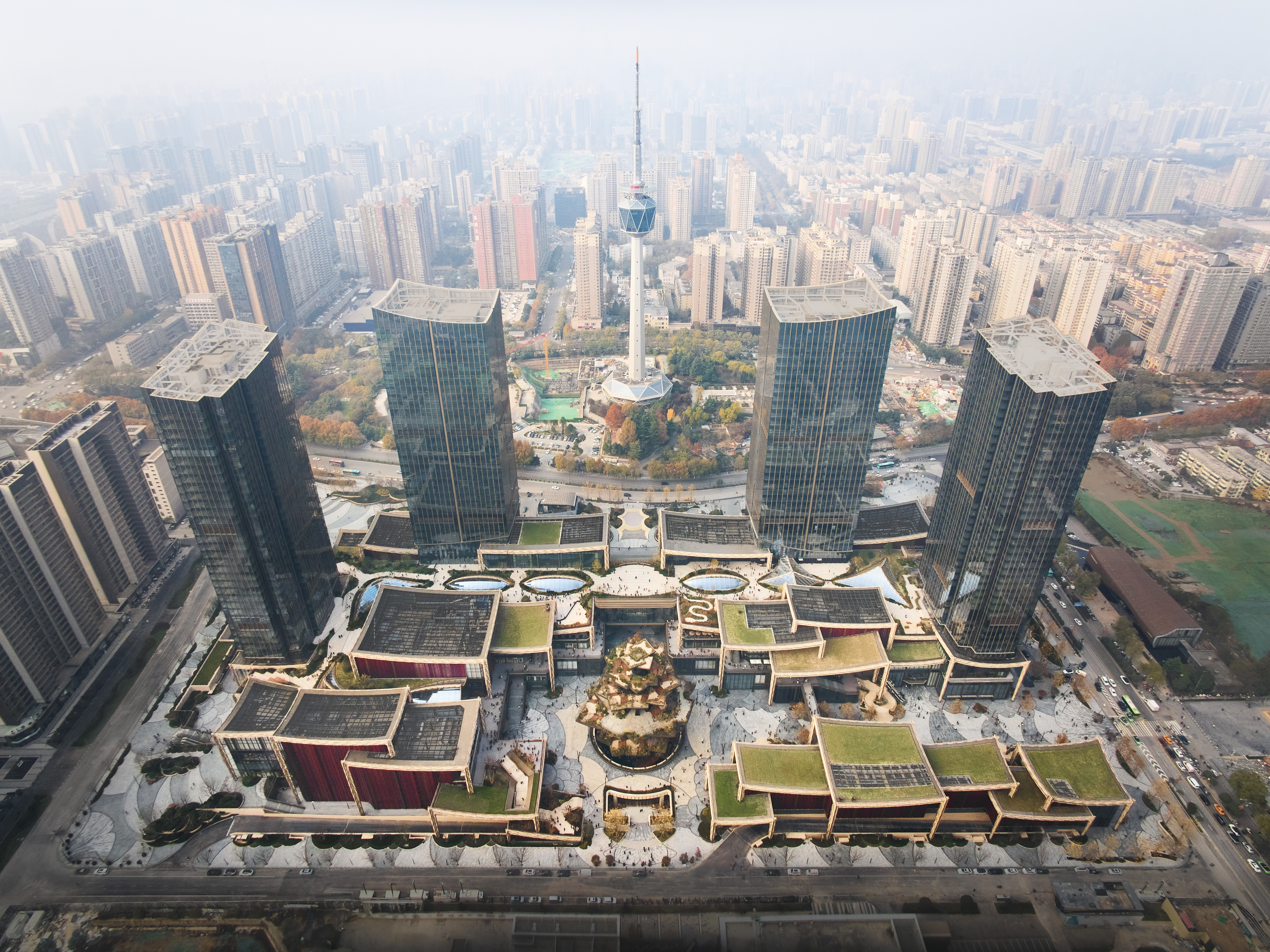 תכנון: Heatherwick Studio | צילום: Qingyan Zhu