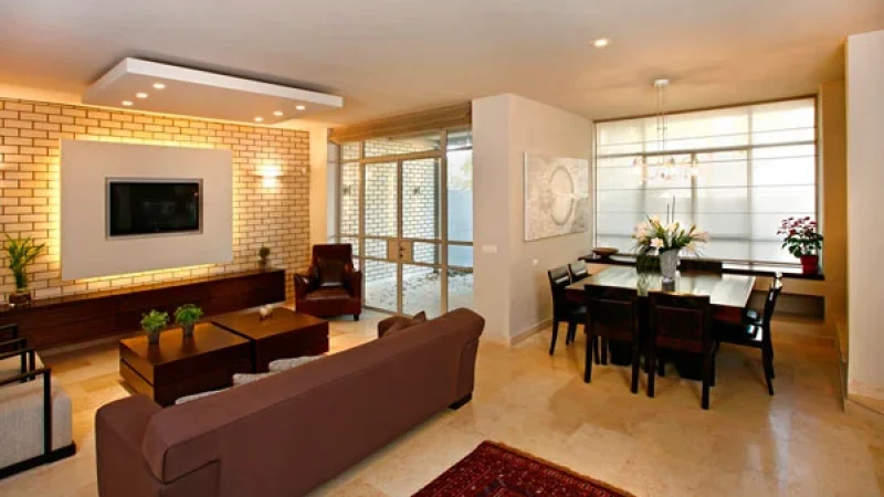 שיפוץ היקפי לבית דו קומתי בפרדסיה