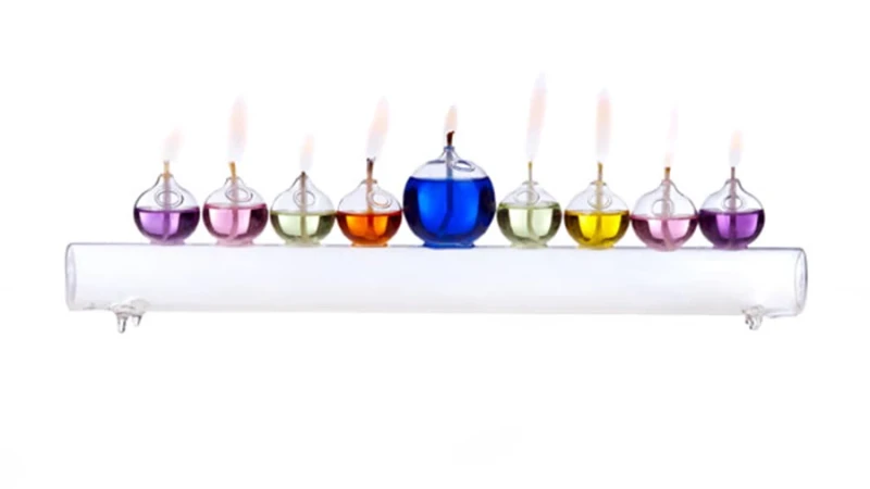 נר לי, נר לי - חנוכיות מעוצבות