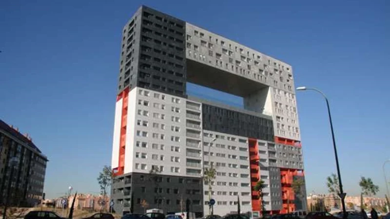 תכנון בית המגורים מיראדור במדריד