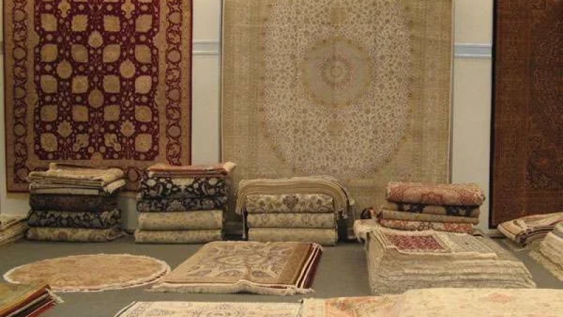 על שטיחים וחידושים