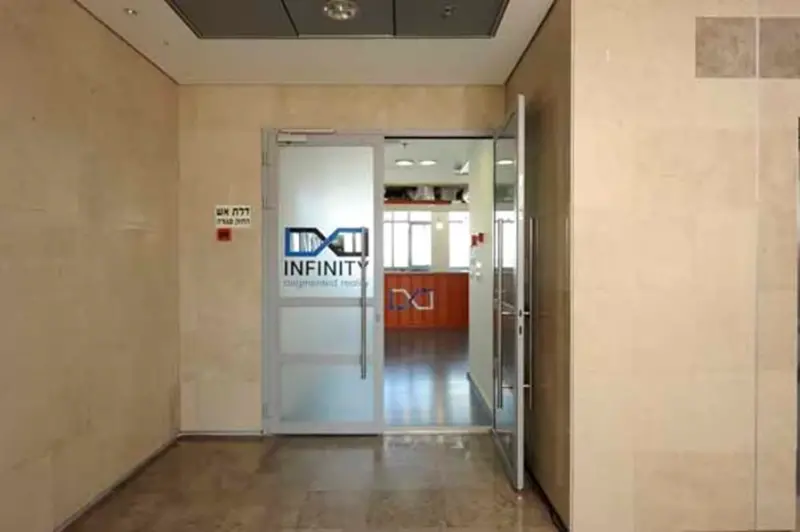 בראש אחר