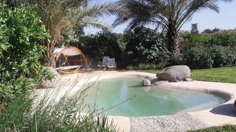 כי חצר זה לא רק דשא...