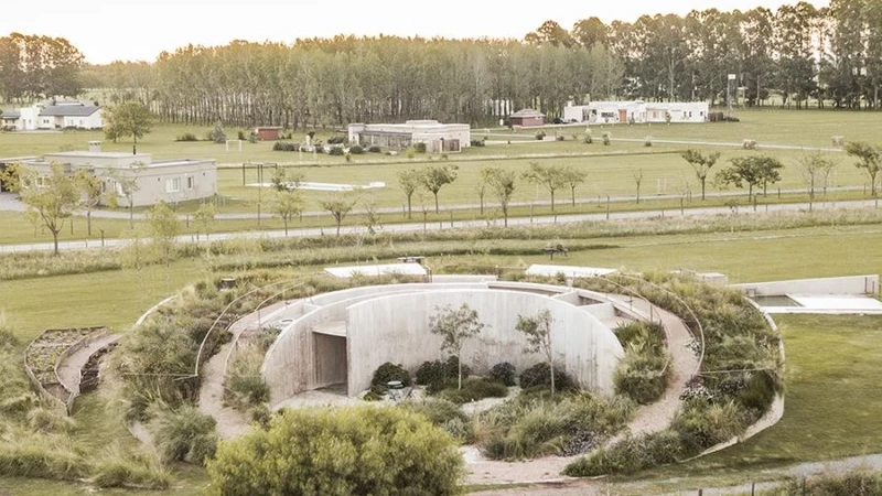 הגיאומטריה שמחברת בין הדיירים לטבע