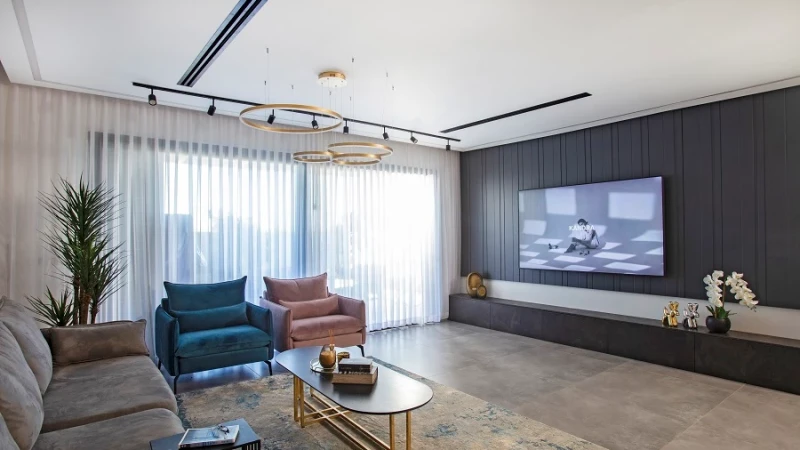 חמימות יוקרתית מול נוף השדות