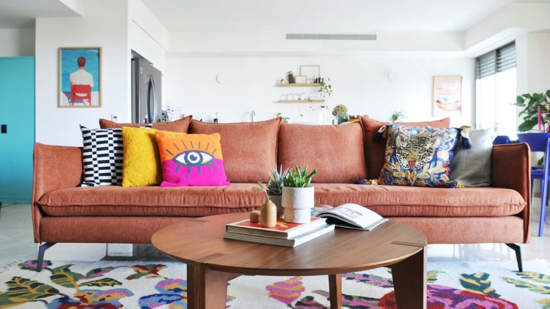 המלחמה על השטיח: למה מה שנראה מיותר הוא חובה עבור המעצב?