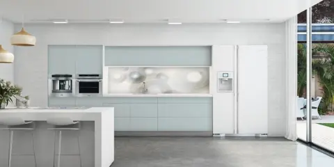 דלתות מסתובבות - השינוי הקטן שעושה את כל ההבדל