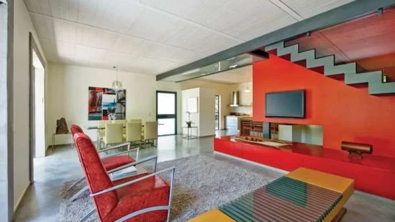 עיצוב באדום