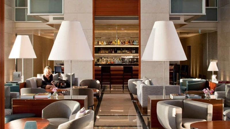 גד הלפרין - חללי הסעדה במתחם מלונאי