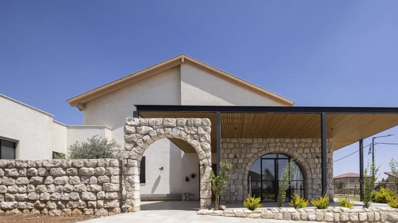 מחזירים עטרה ליושנה