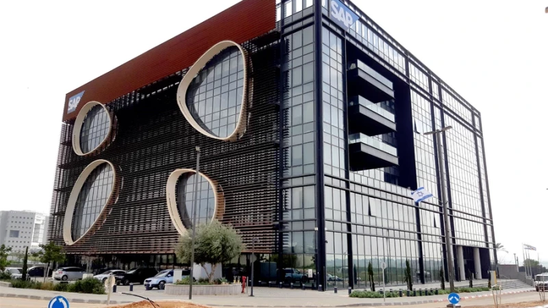 אלומאיר: היסטוריה של חשיבה קדימה