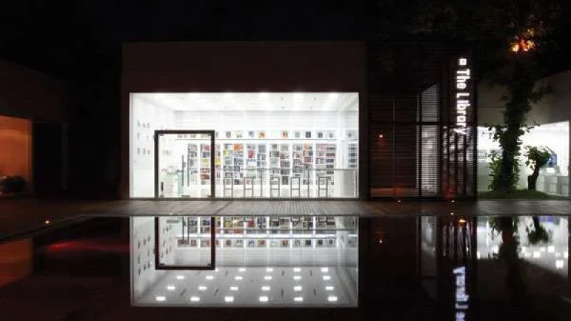 מלון בוטיק The Library