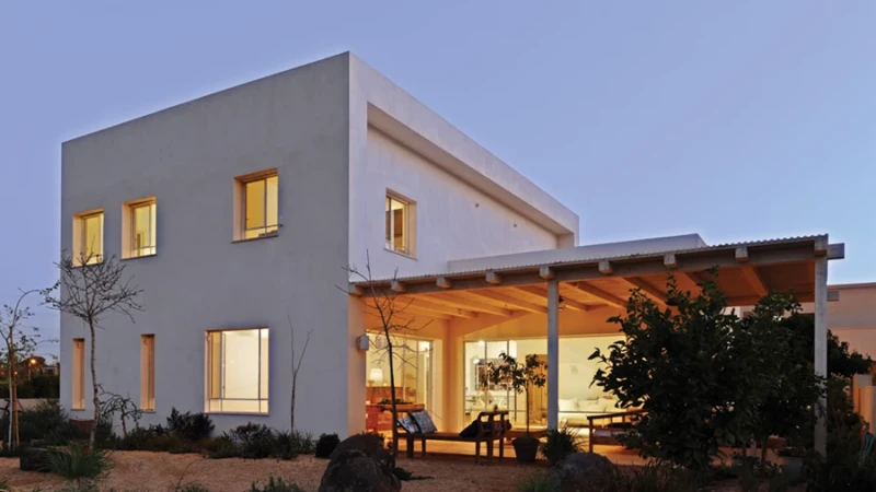 פתיחות ואינטימיות- מגורים וחנות במרחב הביתי